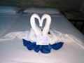 Лебеди из полотенец в знак дружбы от горничных отеля Starfish Varadero. Сентябрь 2021г