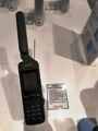 Спутниковый телефон в дубайском магазине. Май 2022г
