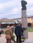 Возложение цветов к памятнику Г.Я. Седову в день его рождения, 5.05.2022г. Посёлок Седово