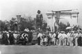 Немцы открывают демонтированный в 1924г памятник Петру Первому в Таганроге, лето 1943г
