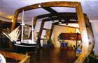 Зал музея в виде морского корабля