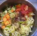 Нарзка овощей для салата "Летний"