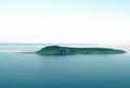 Остров Манджур в Укенской губе. Северная Камчатка, тихоокеанское побережье.
